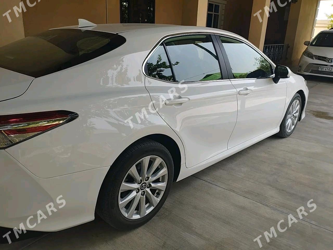 Toyota Camry 2020 - 302 000 TMT - Ашхабад - img 2
