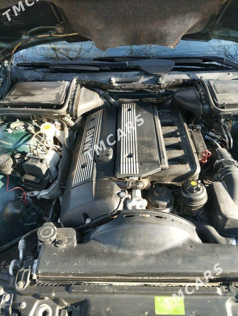 BMW E39 1999 - 90 000 TMT - Дашогуз - img 6