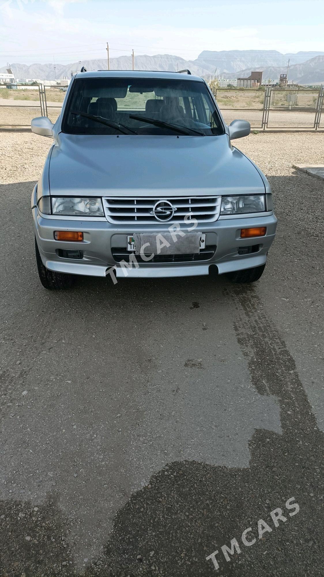 SsangYong Musso 1997 - 40 000 TMT - Balkanabat - img 1