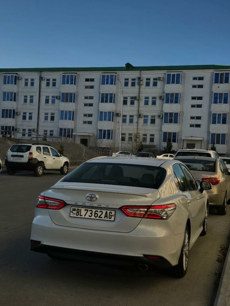Toyota Camry 2018 - 295 000 TMT - Ашхабад - img 3
