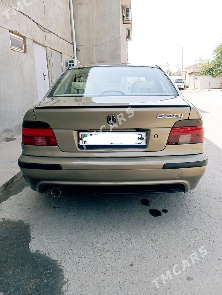 BMW 528 2000 - 105 000 TMT - Türkmenabat - img 2