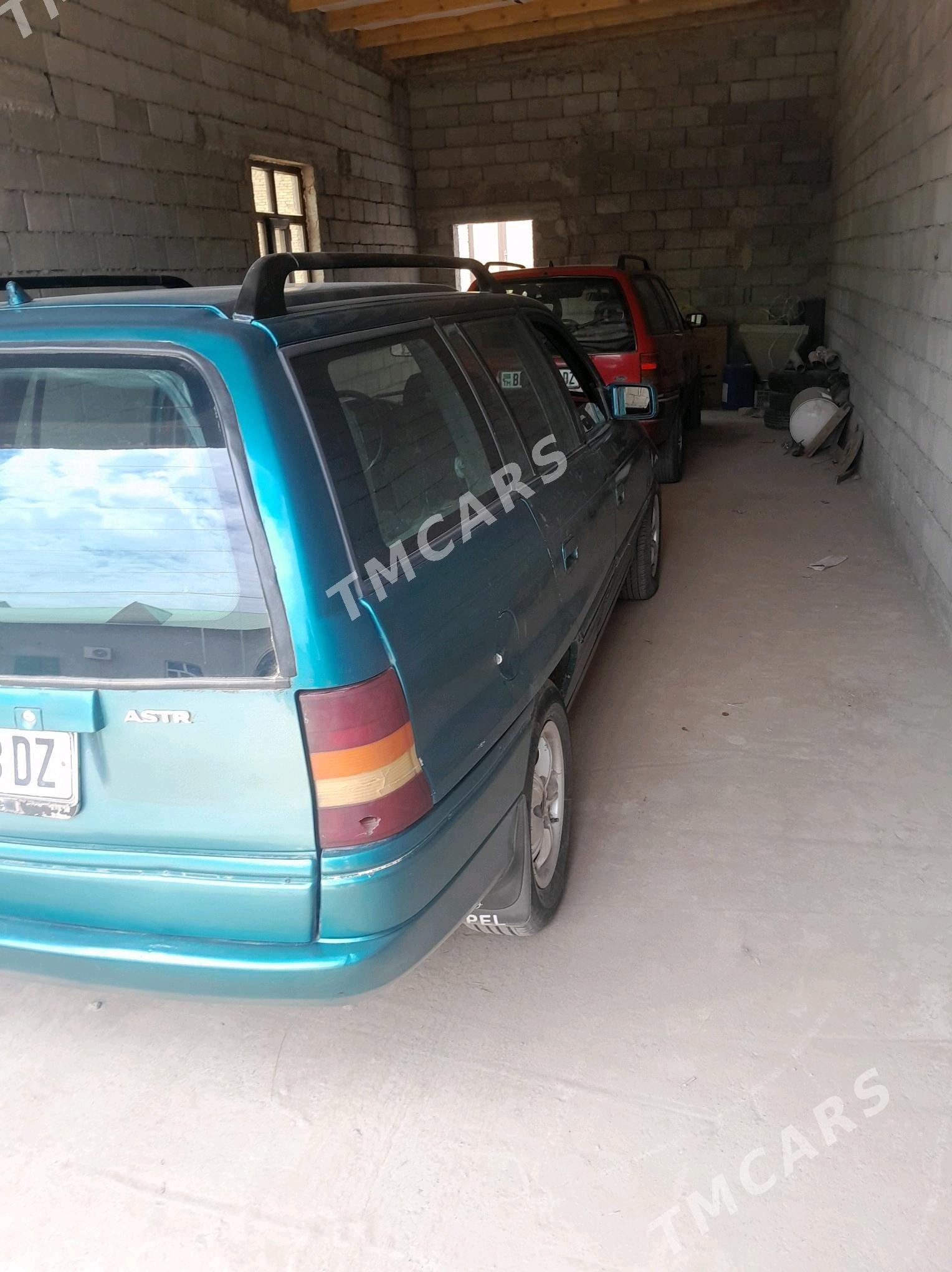Opel Astra 1994 - 33 000 TMT - Gurbansoltan Eje - img 6
