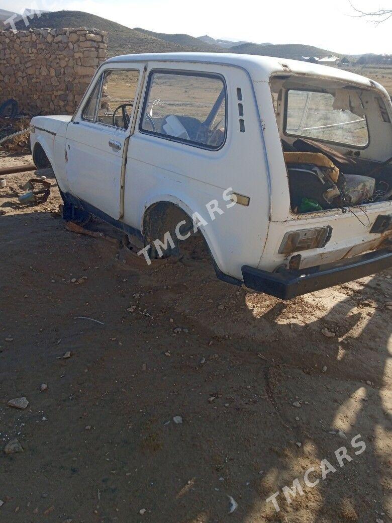 Lada Niva 1985 - 17 000 TMT - Köýtendag - img 2