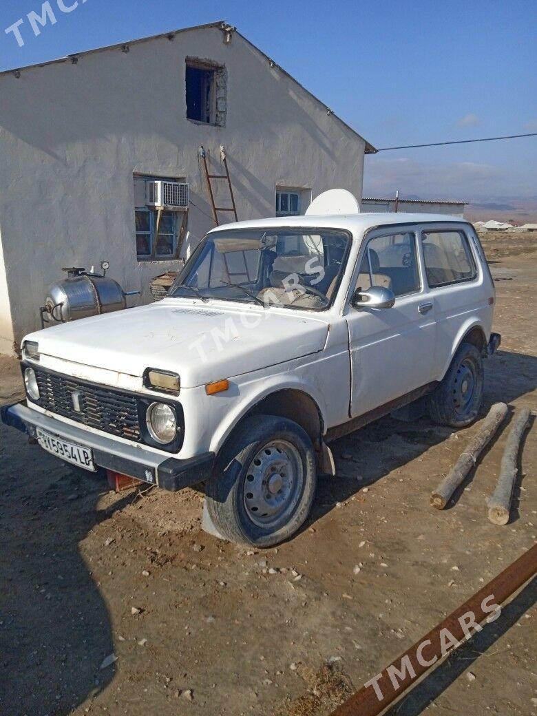 Lada Niva 1985 - 17 000 TMT - Köýtendag - img 4