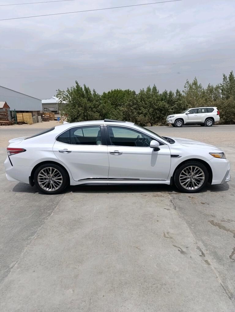 Toyota Camry 2018 - 325 000 TMT - Векильбазар - img 3