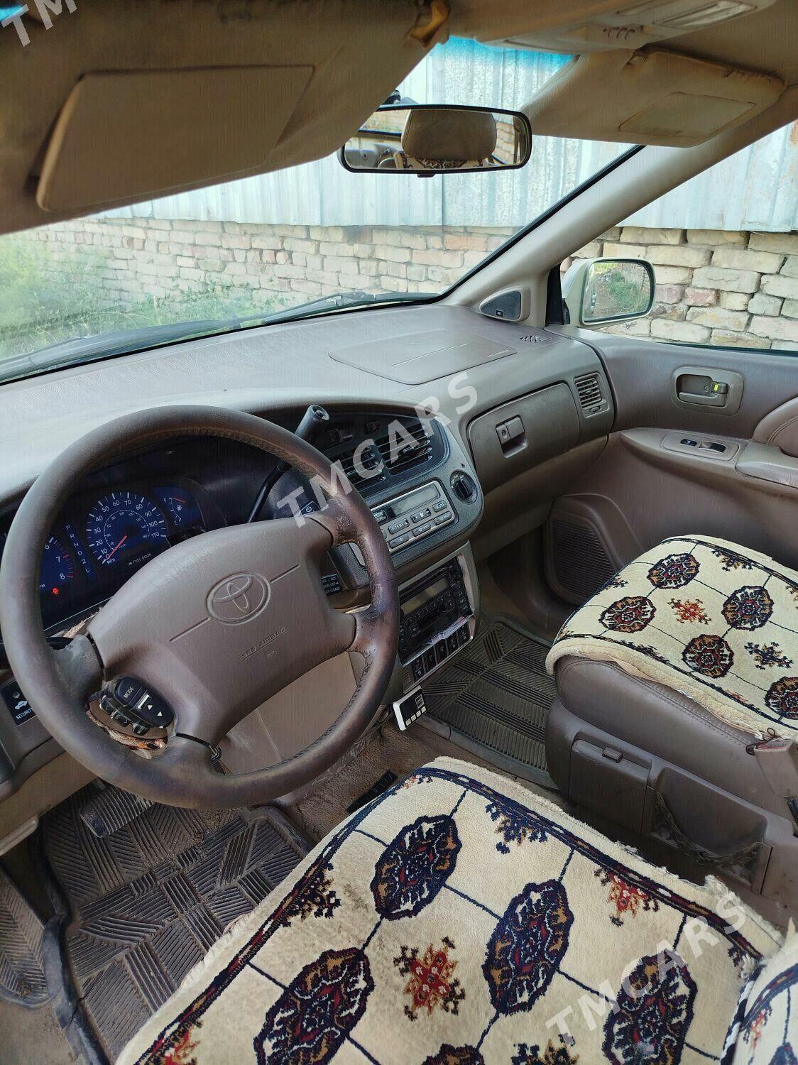 Toyota Sienna 2001 - 150 000 TMT - Gurbansoltan Eje - img 7