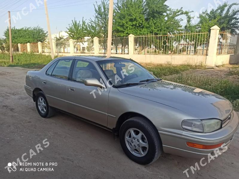 Toyota Camry 1993 - 82 000 TMT - Ёлётен - img 3