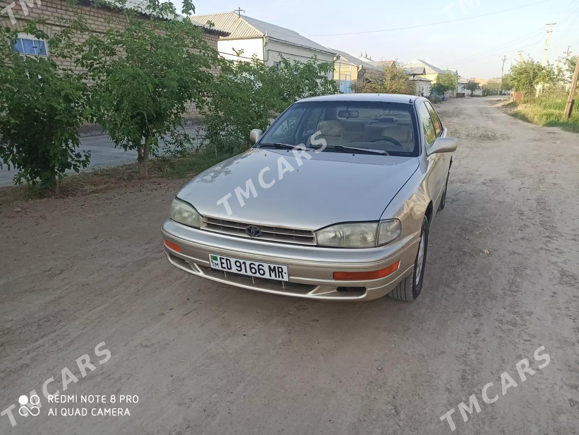 Toyota Camry 1993 - 82 000 TMT - Ёлётен - img 7