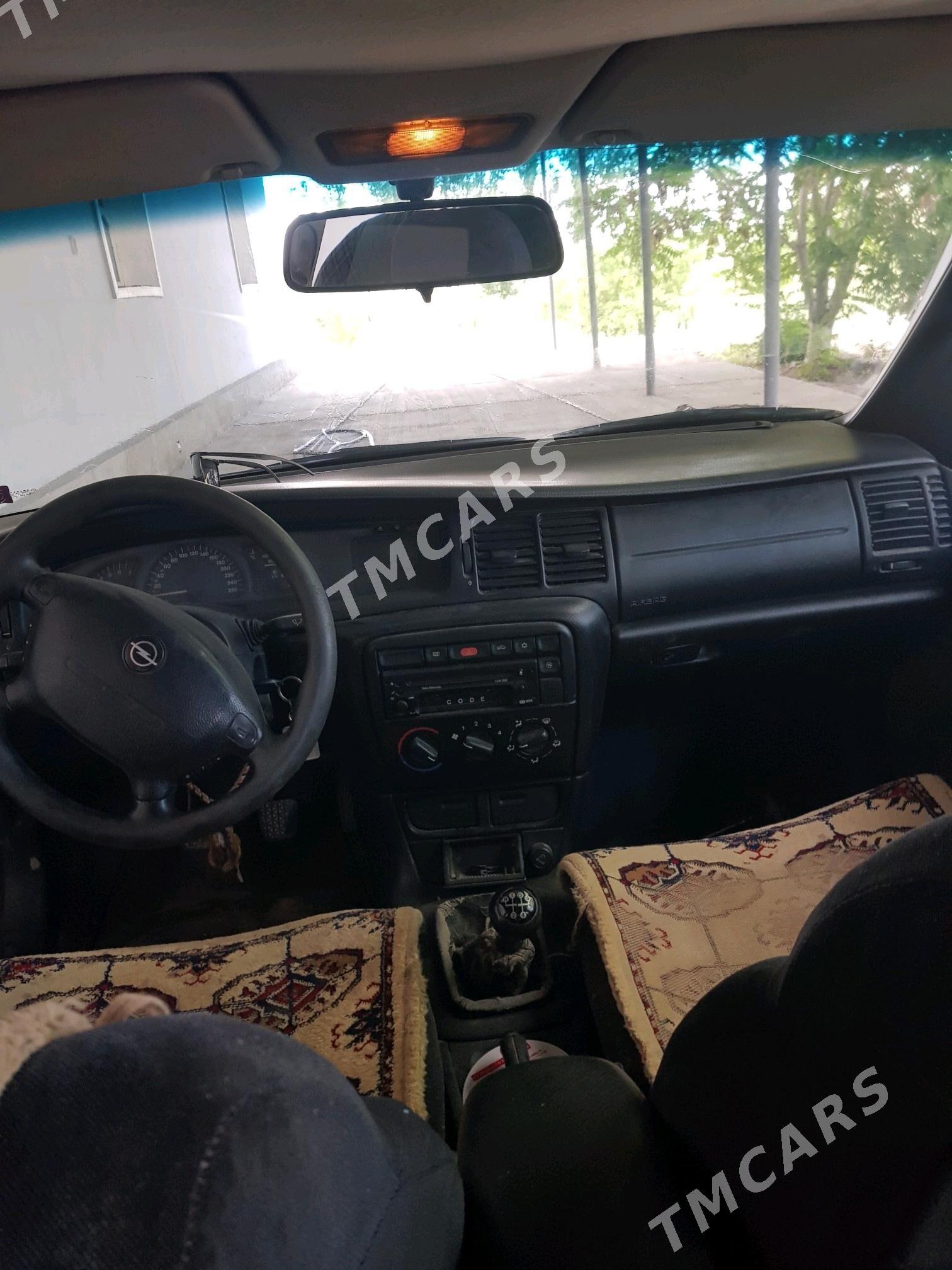 Opel Vectra 1999 - 50 000 TMT - Gubadag - img 5