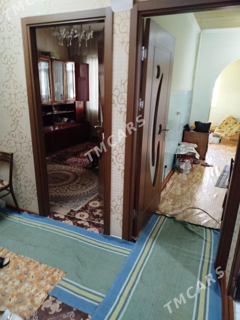 Продаю квартиру в учпункте - Türkmenabat - img 3
