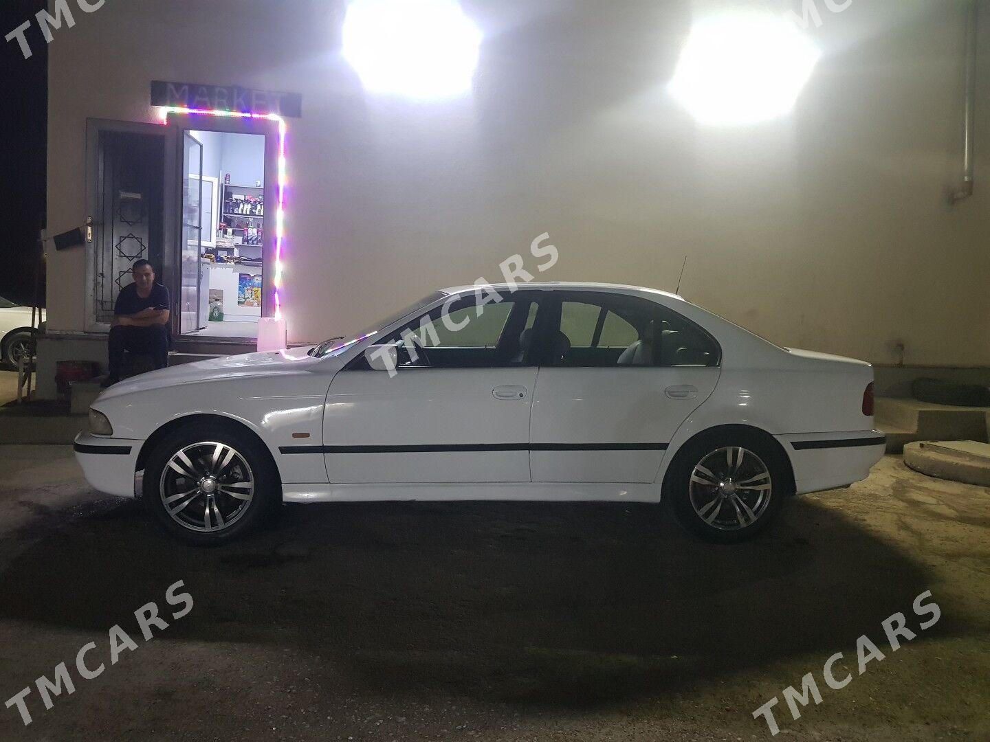 BMW 528 1999 - 90 000 TMT - Daşoguz - img 4