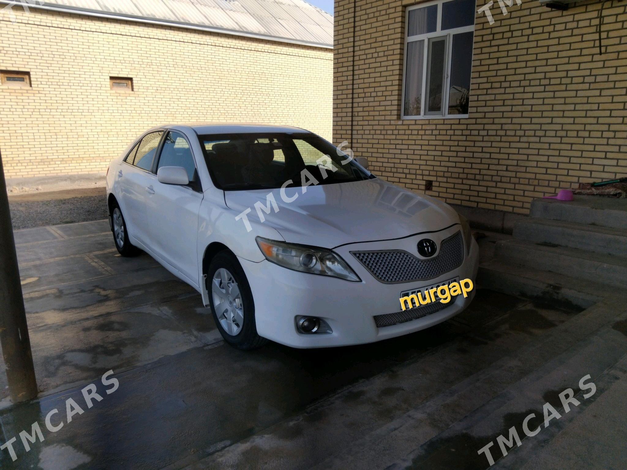 Toyota Camry 2010 - 115 000 TMT - Мургап - img 4