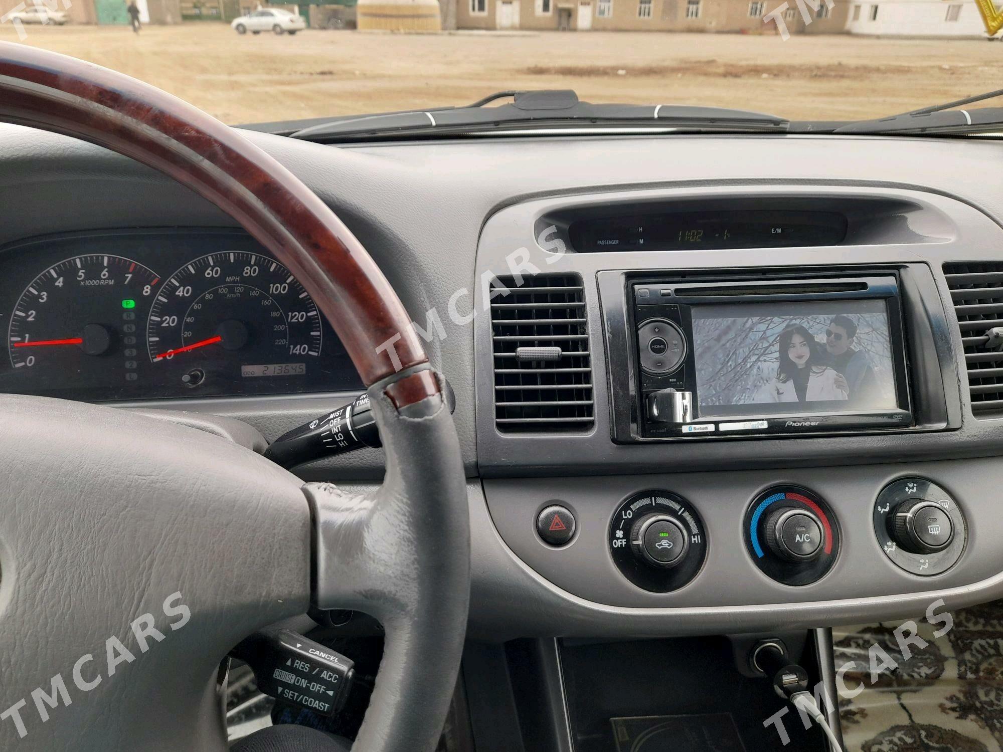 Toyota Camry 2002 - 180 000 TMT - Кёнеургенч - img 5