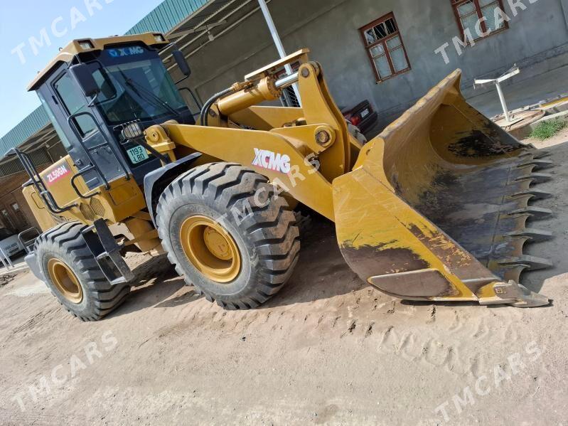 XCMG ZL50 2015 - 570 000 TMT - Çärjew - img 4