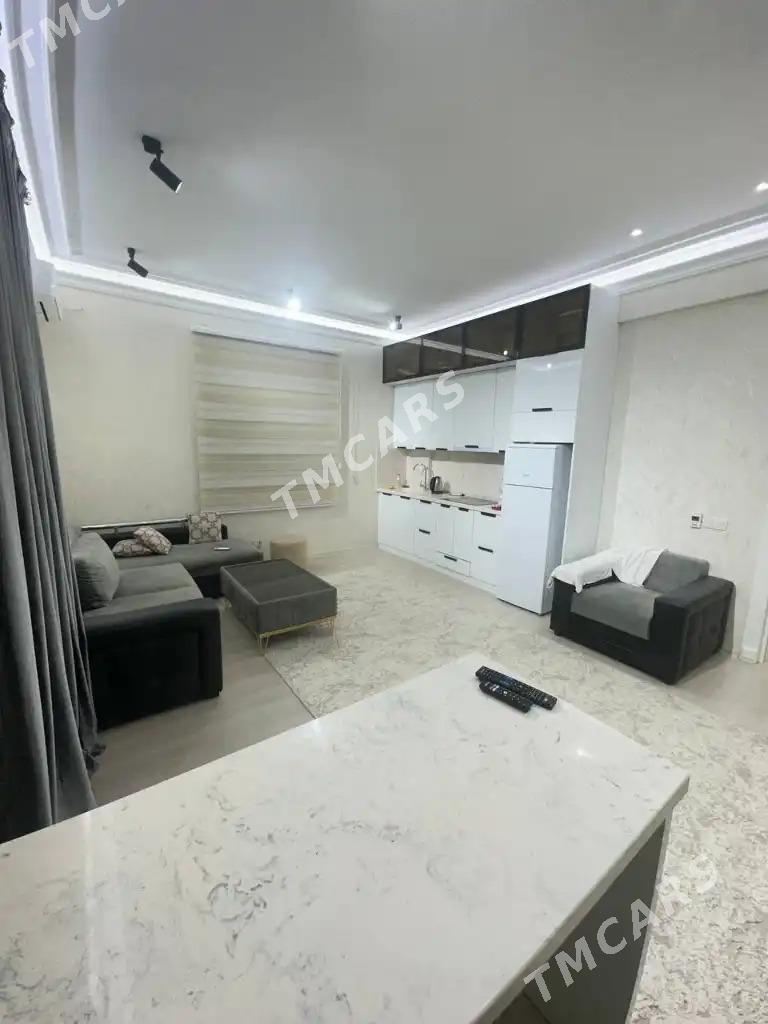 Новый Гуртлы, 4/1 этаж, 1 комн - Ашхабад - img 2