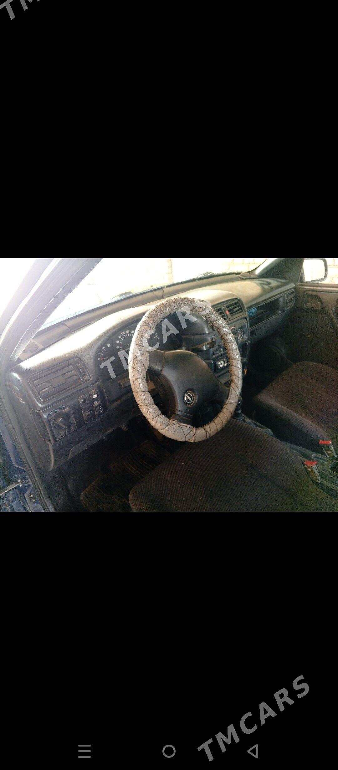 Opel Vectra 1991 - 28 000 TMT - Каракумский этрап - img 1