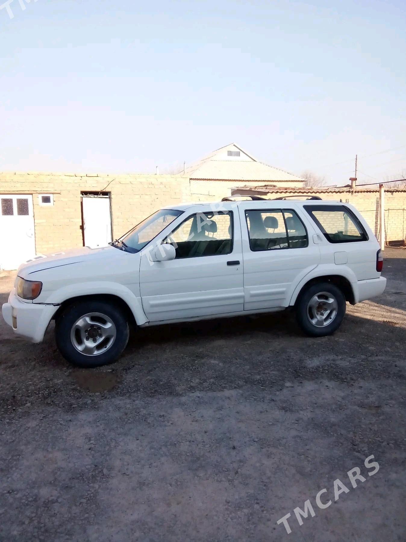 Infiniti QX4 1999 - 55 000 TMT - Tejen - img 3
