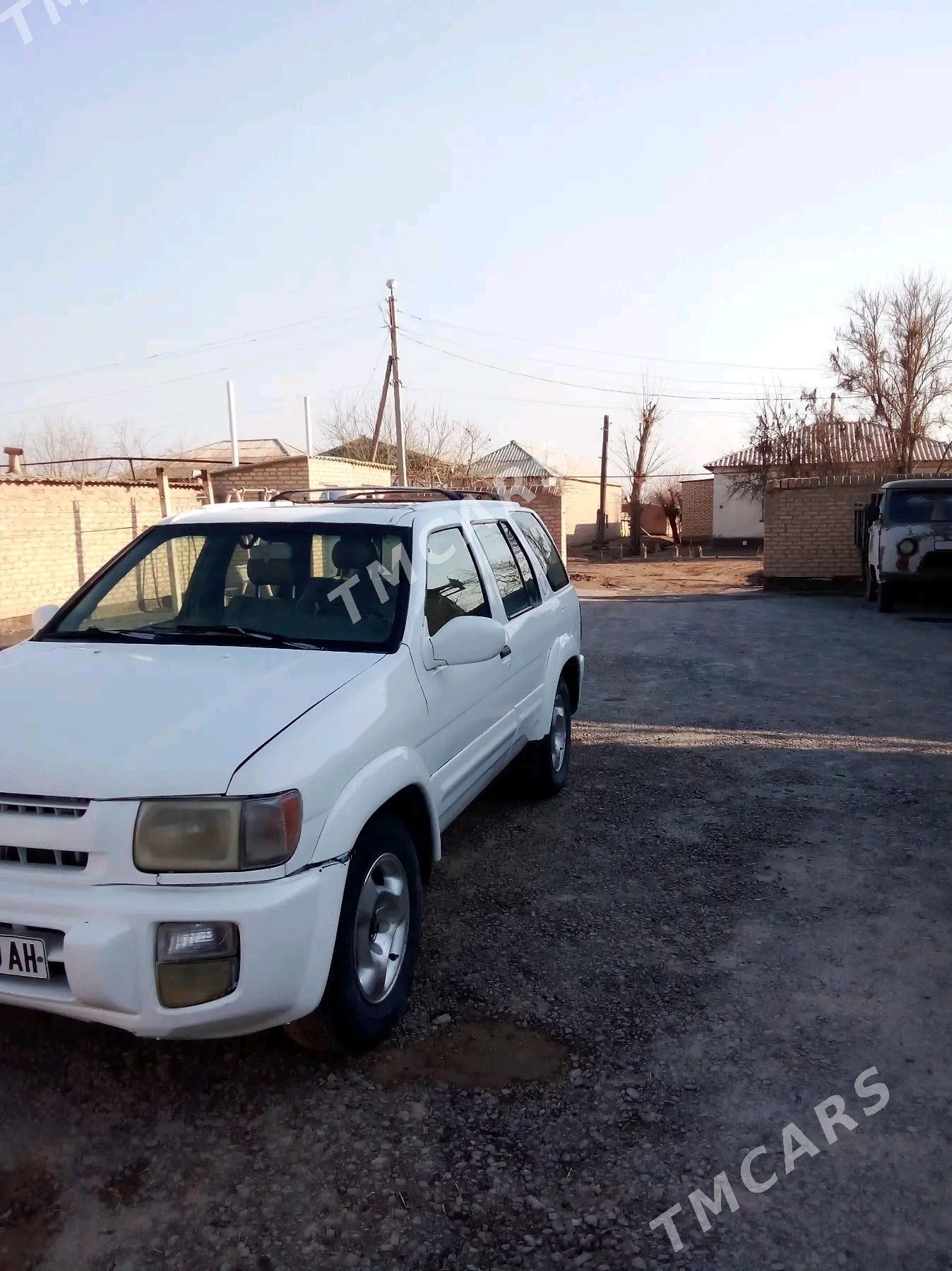 Infiniti QX4 1999 - 55 000 TMT - Tejen - img 4