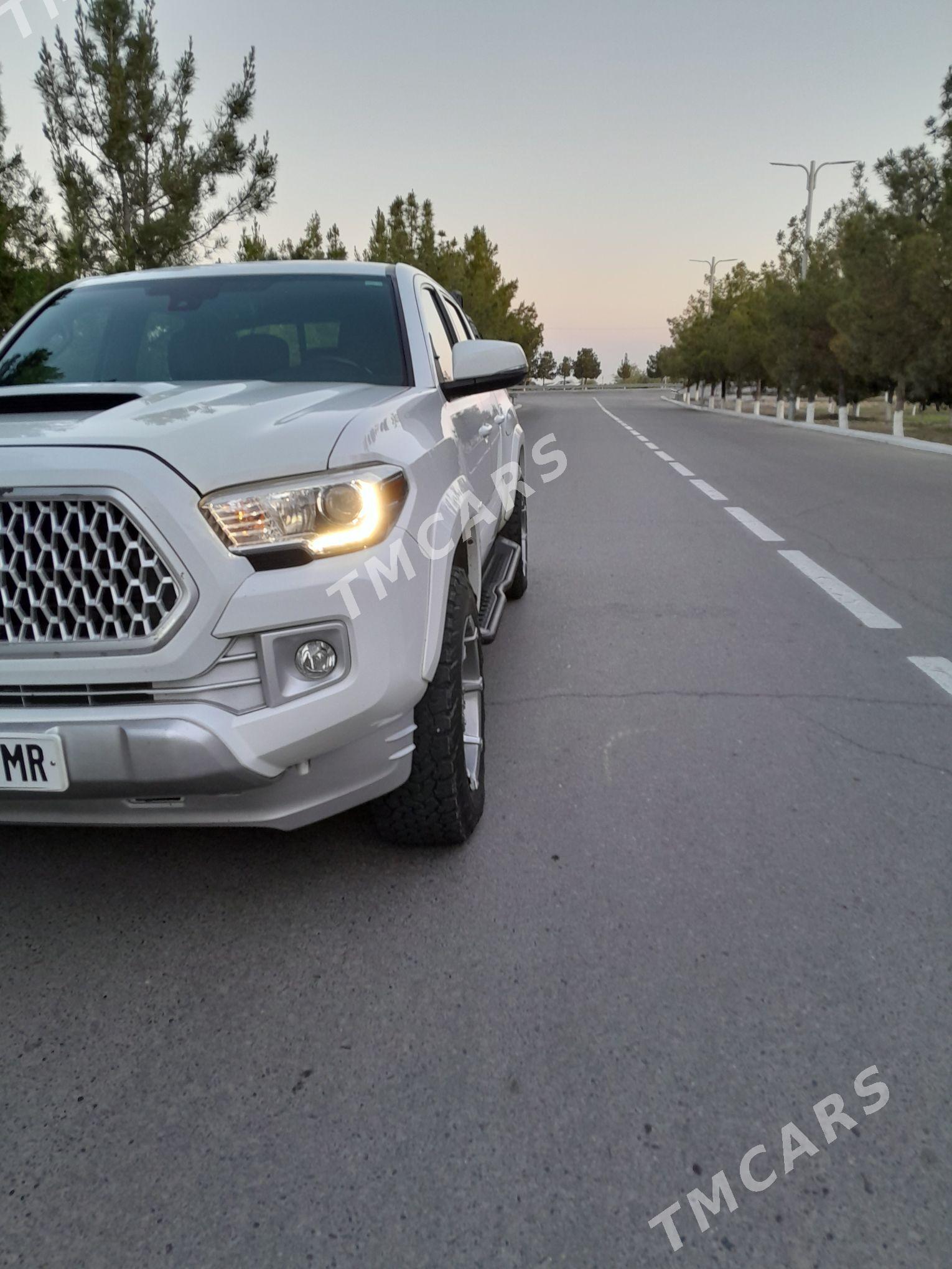 Toyota Tacoma 2018 - 350 000 TMT - Mary - img 2