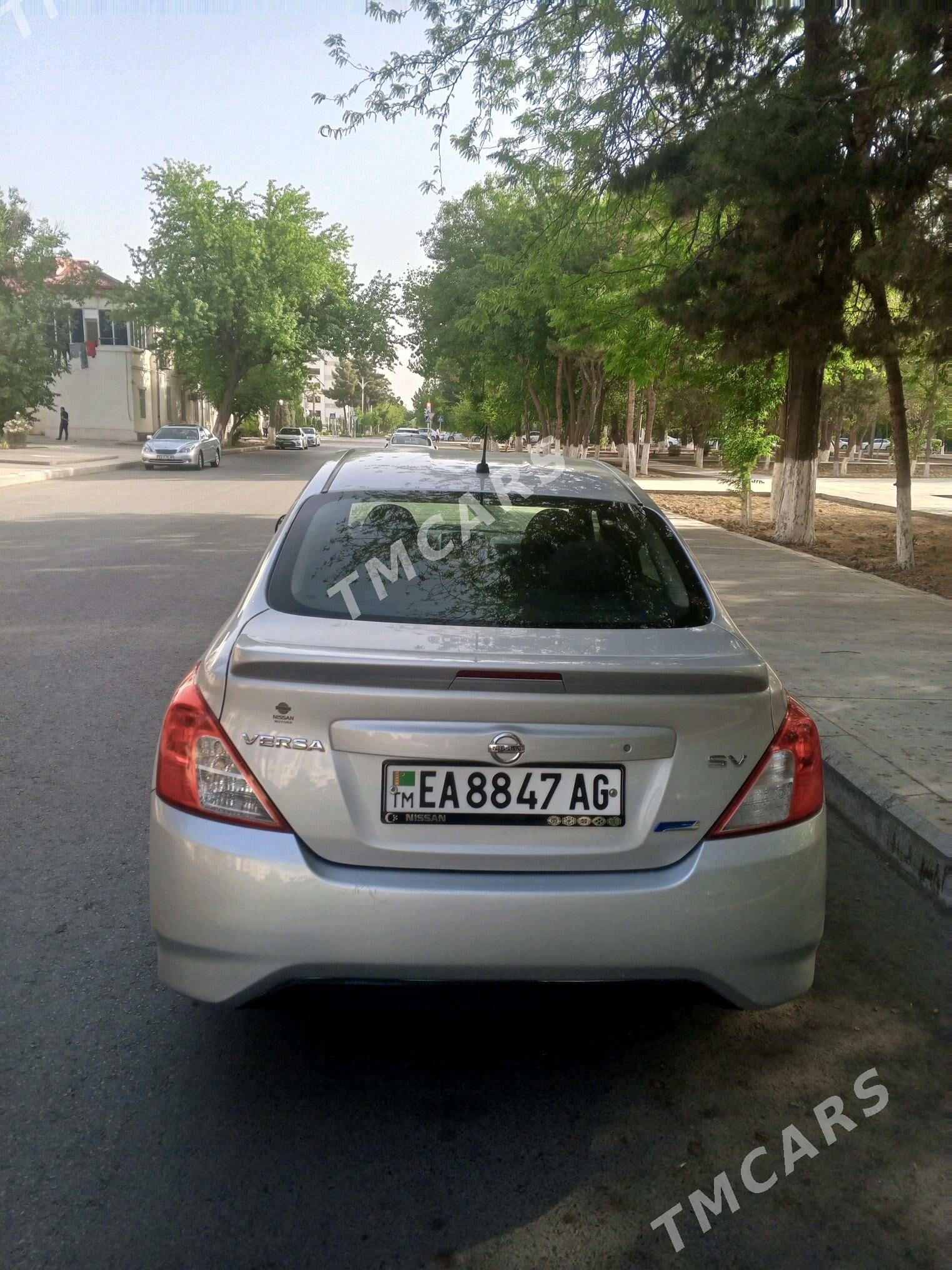 Nissan Versa 2014 - 125 000 TMT - Gökje - img 4