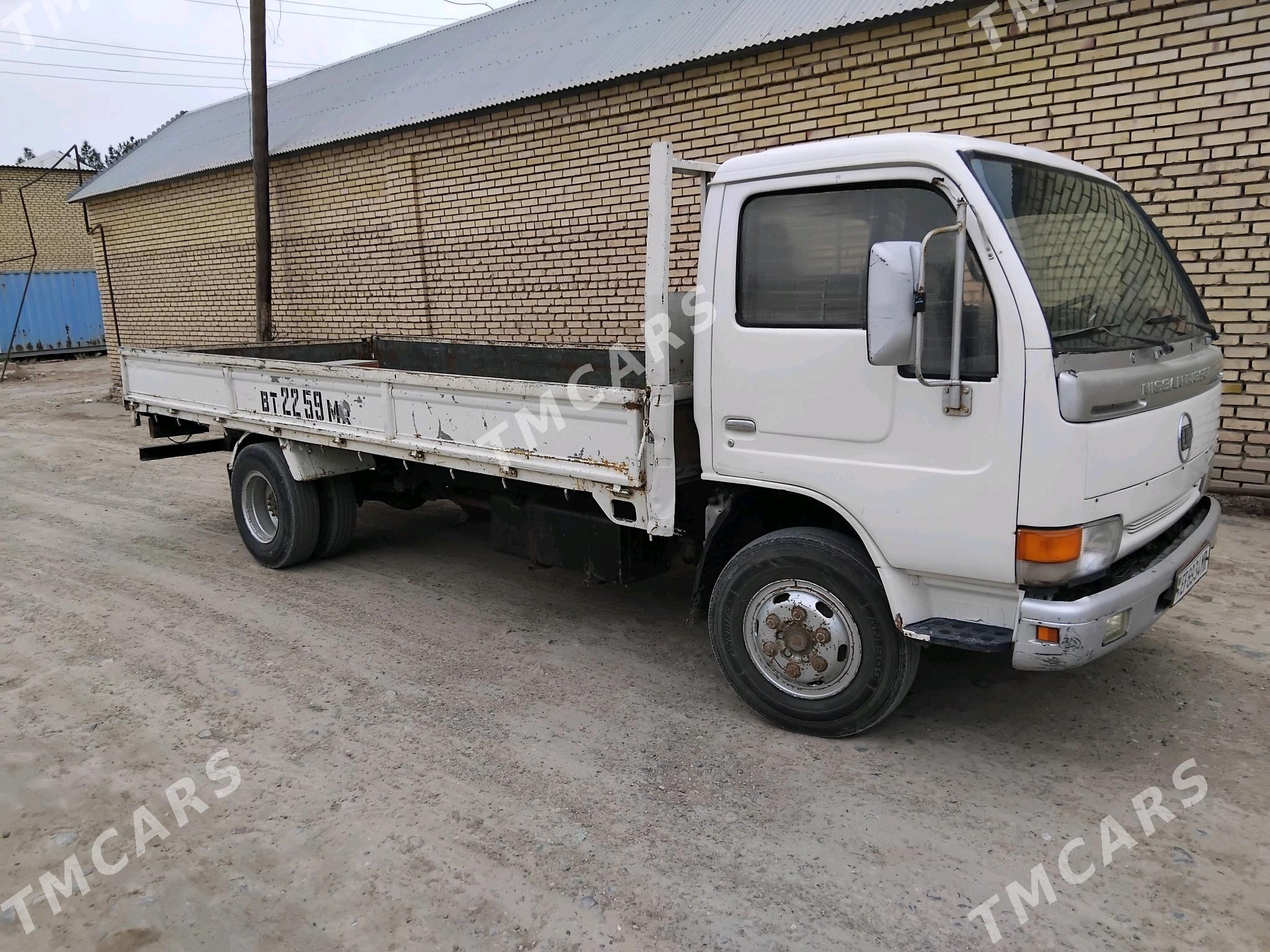 Mitsubishi Canter 2003 - 120 000 TMT - Sakarçäge - img 3