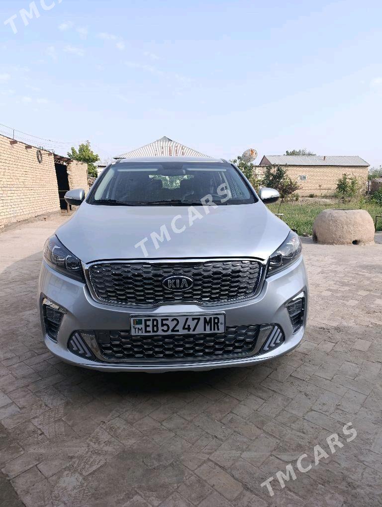 Kia Sorento 2019 - 300 000 TMT - Baýramaly - img 2