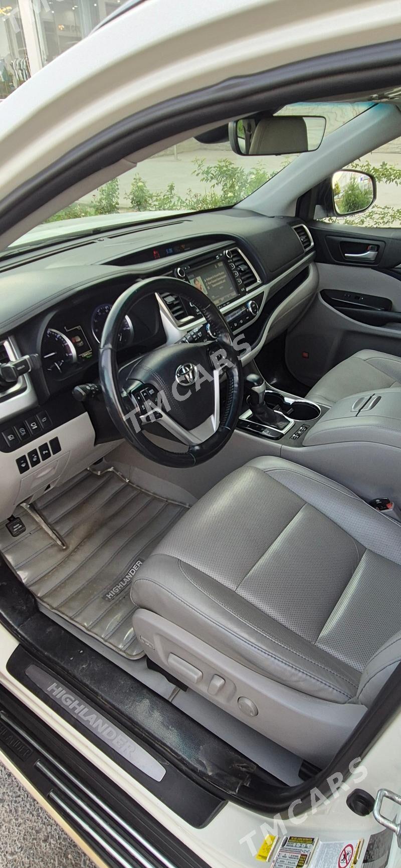 Toyota Highlander 2019 - 500 000 TMT - Türkmenabat - img 4