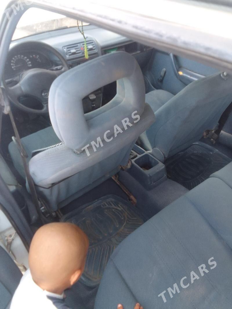 Opel Vectra 1992 - 25 000 TMT - Şabat etr. - img 2