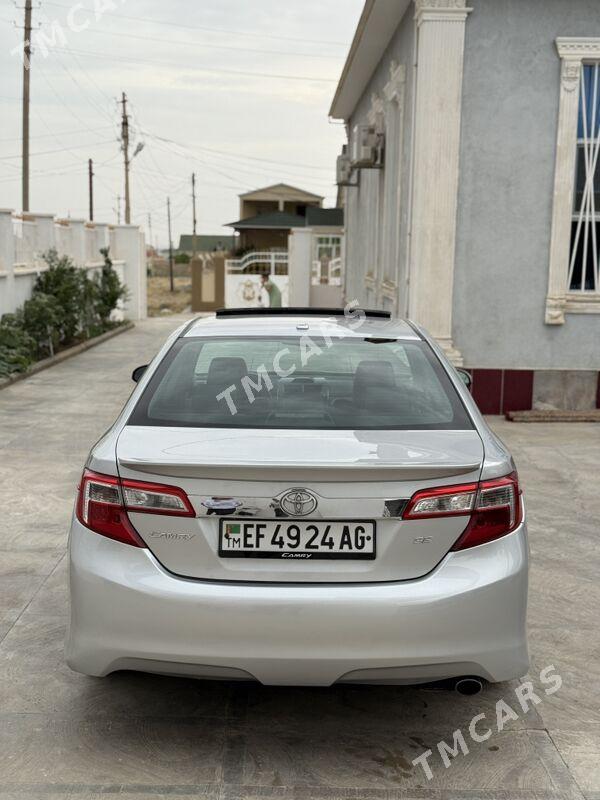 Toyota Camry 2012 - 219 000 TMT - Balkanabat - img 2