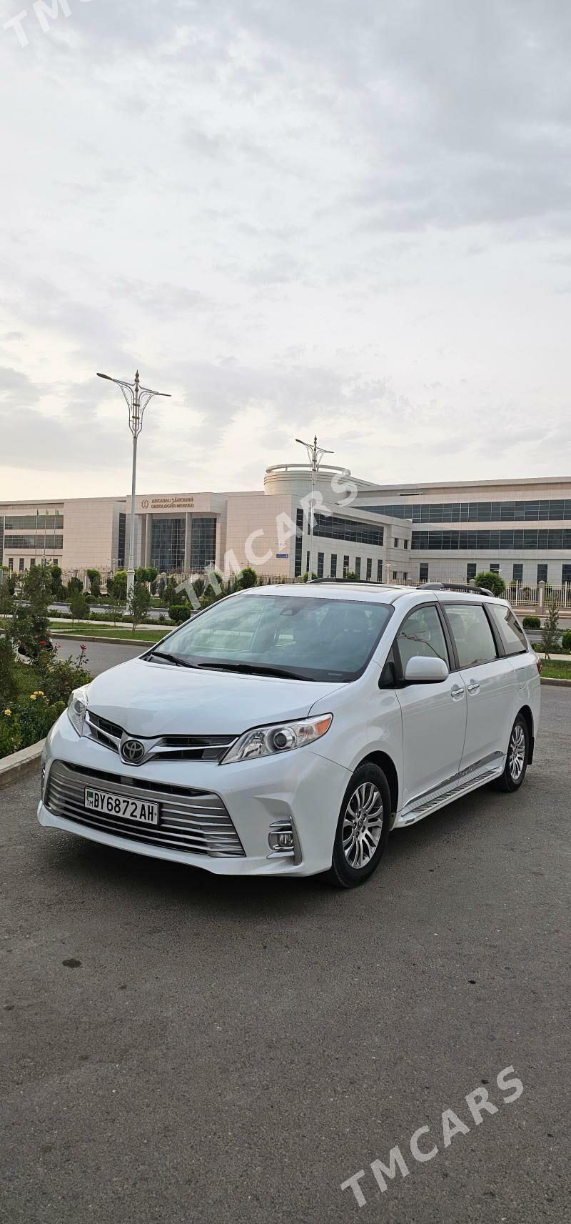 Toyota Sienna 2020 - 485 000 TMT - Ашхабад - img 2
