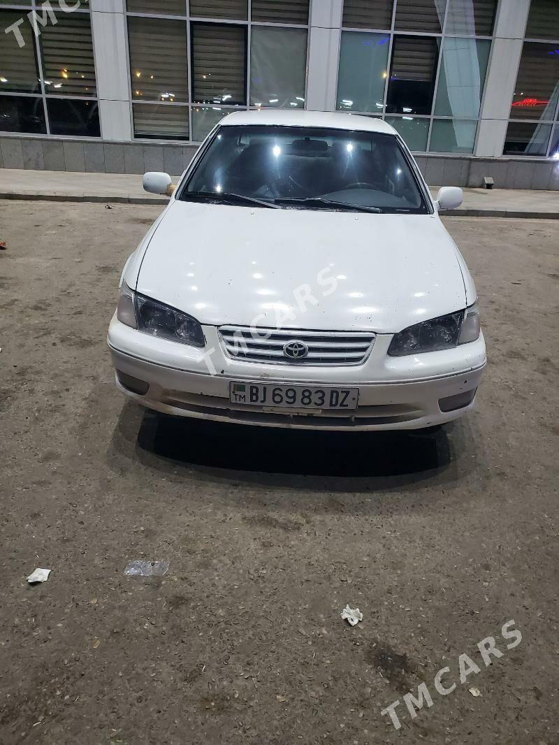 Toyota Camry 2000 - 90 000 TMT - Дашогуз - img 3