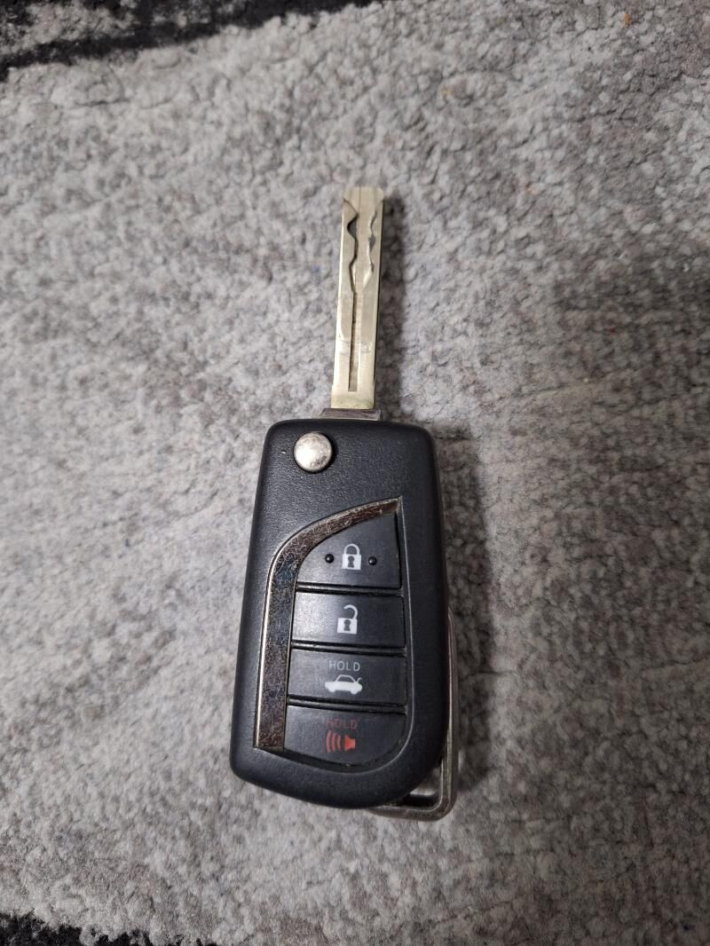 Camry 18-23 açar pult original 700 TMT - Ашхабад - img 3