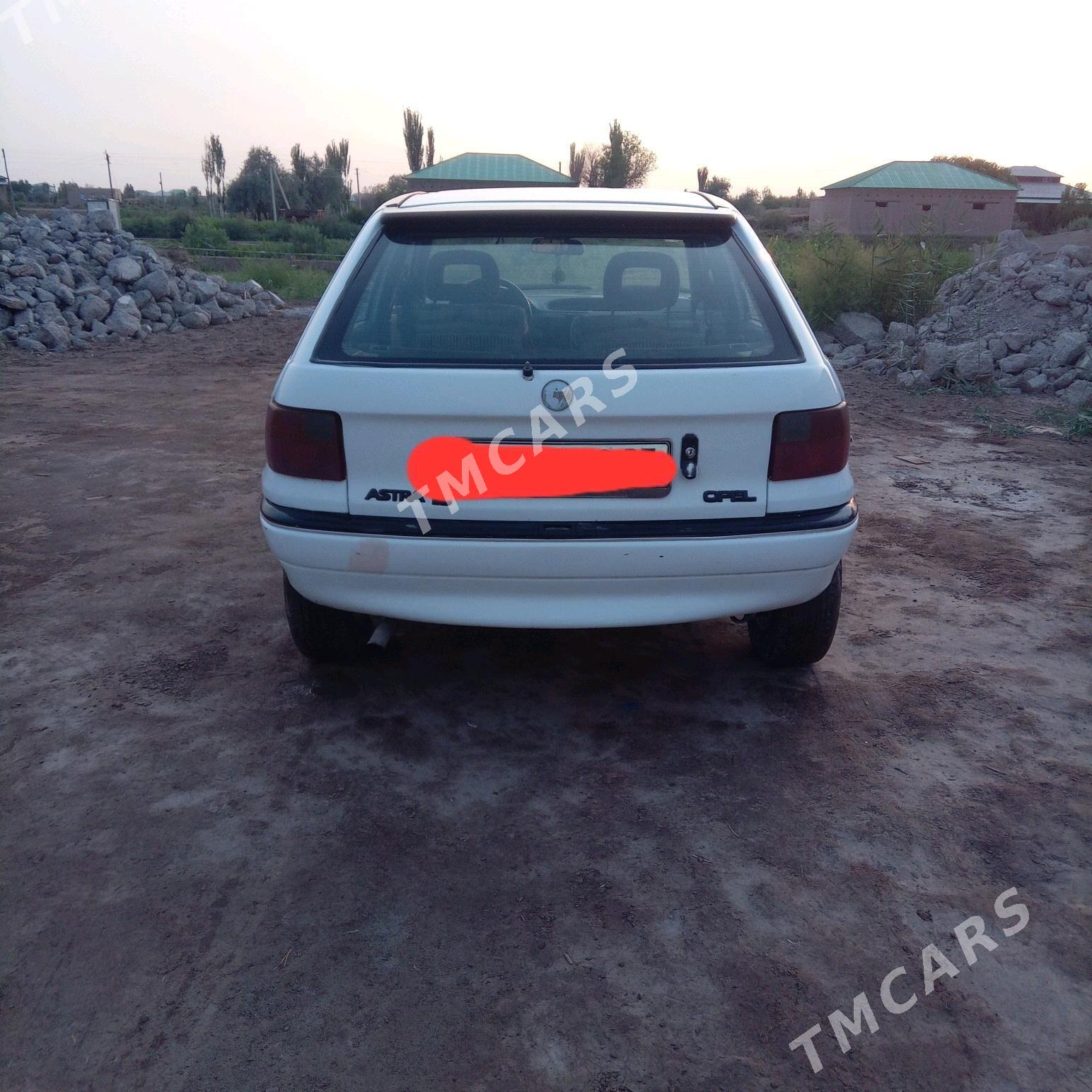 Opel Astra 1993 - 35 000 TMT - Gurbansoltan Eje - img 7