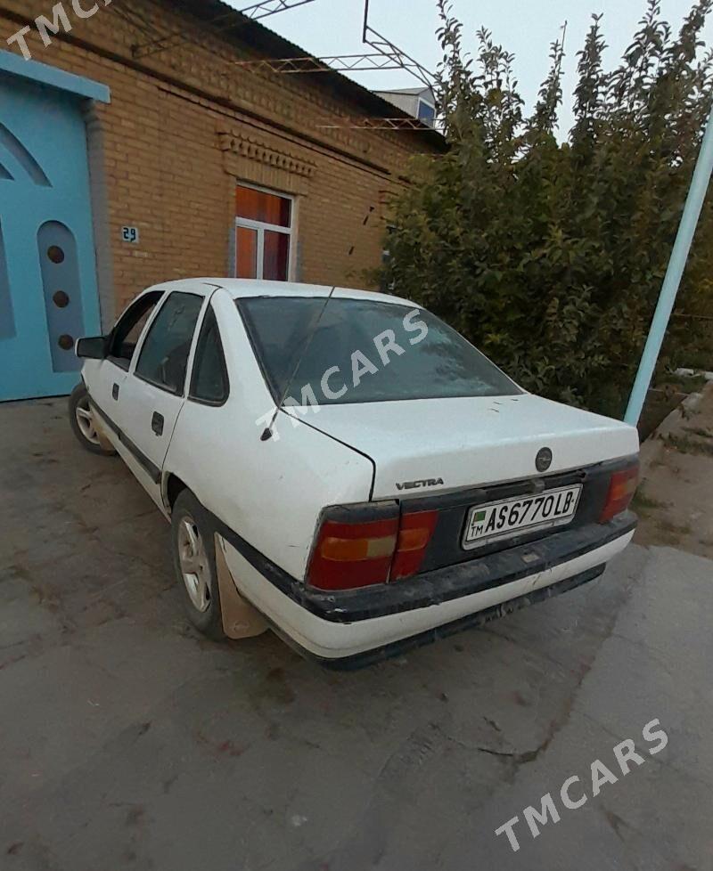 Opel Vectra 1992 - 18 000 TMT - Çärjew - img 3