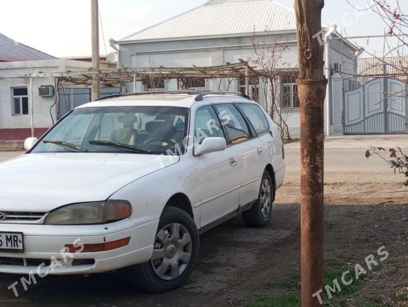 Toyota Camry 1993 - 70 000 TMT - Мары - img 3