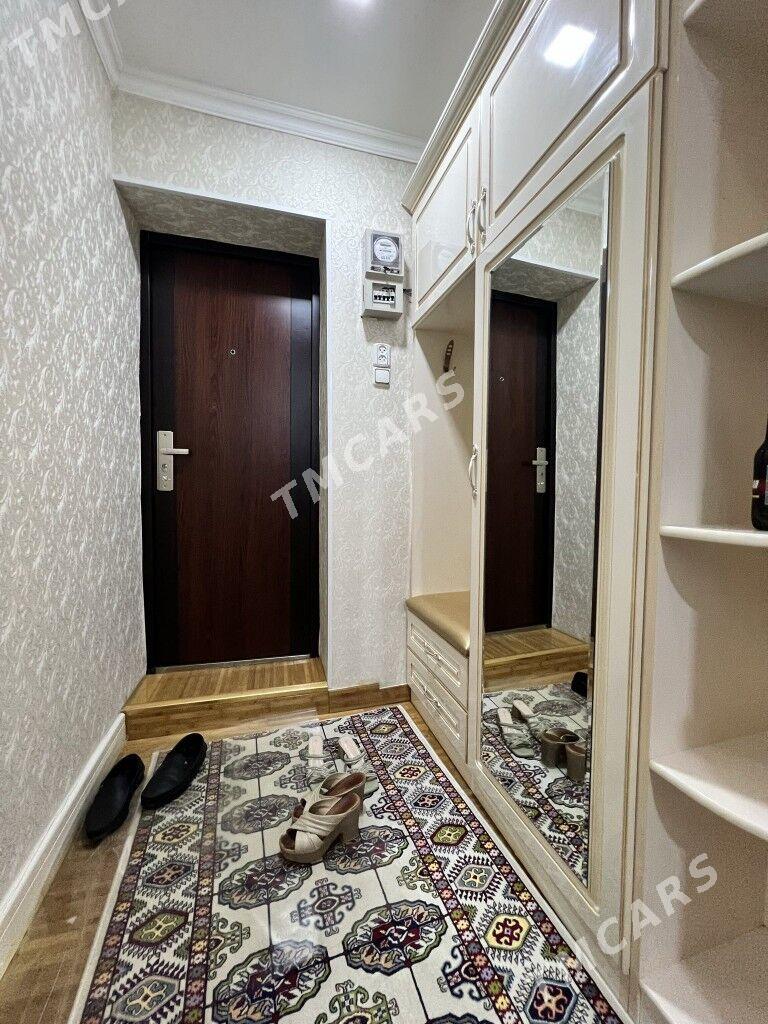 6-Mkr.2-Komnat.Kwartira - 6 мкр - img 4