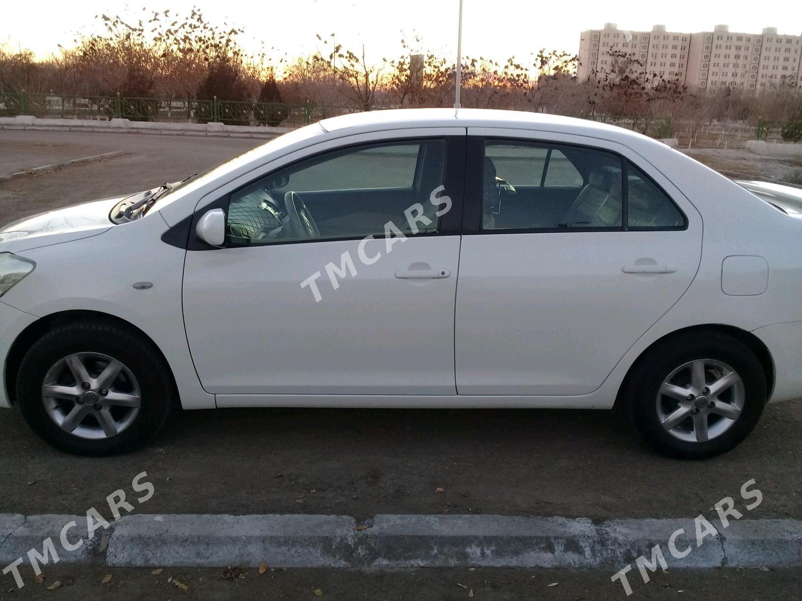 Toyota Yaris 2009 - 105 000 TMT - Дашогуз - img 6