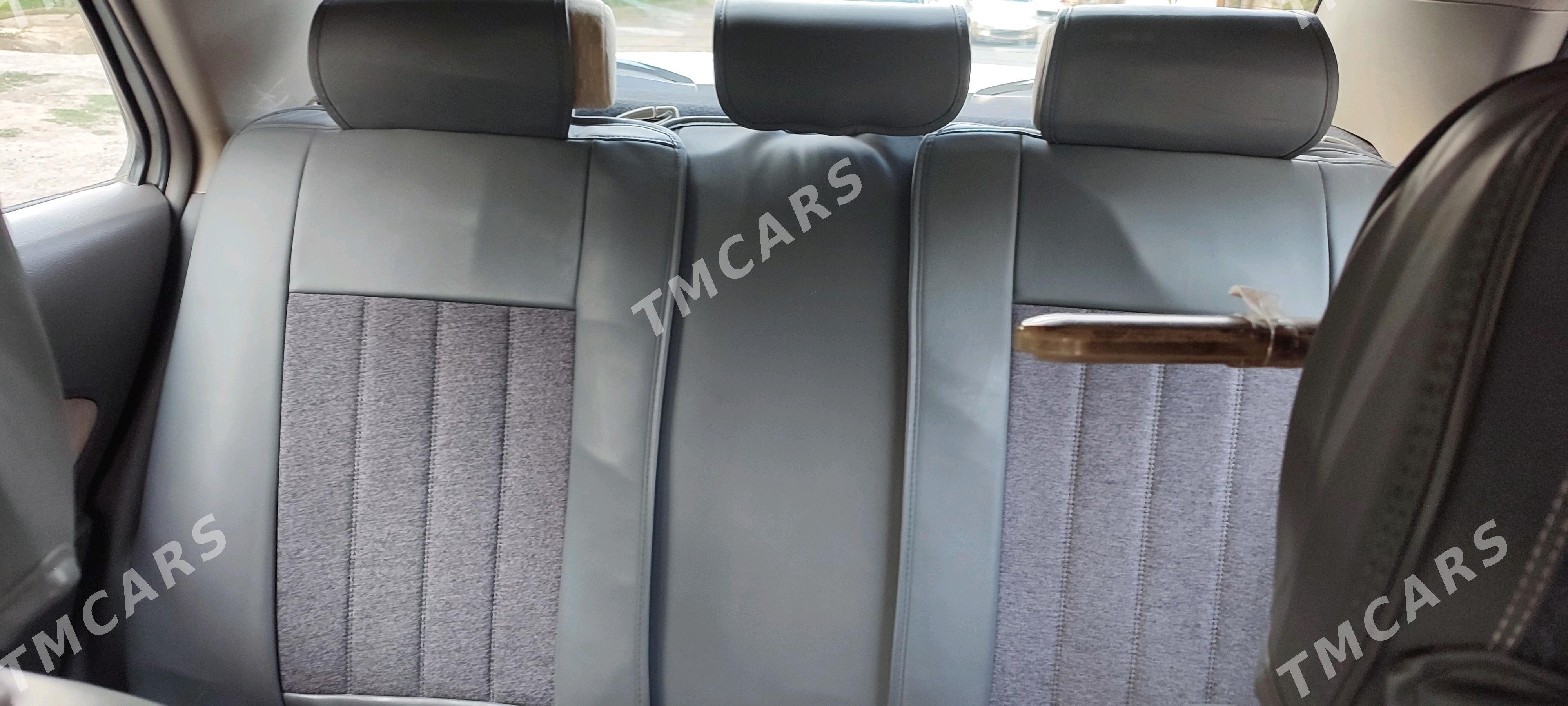 Toyota Yaris 2009 - 105 000 TMT - Дашогуз - img 7