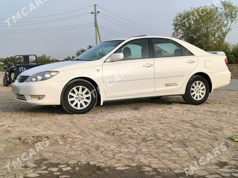 Toyota Camry 2003 - 180 000 TMT - Kerki - img 4