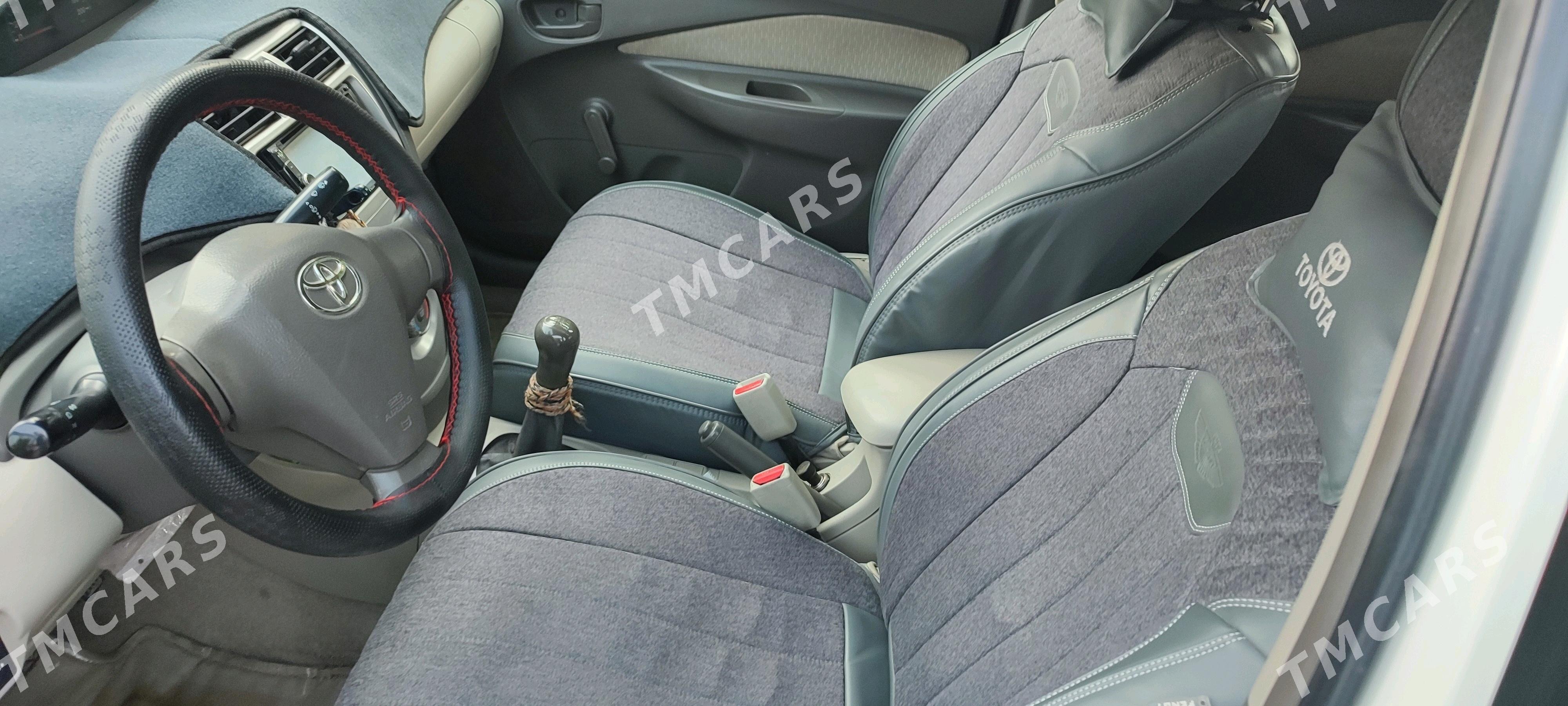 Toyota Yaris 2009 - 105 000 TMT - Дашогуз - img 9