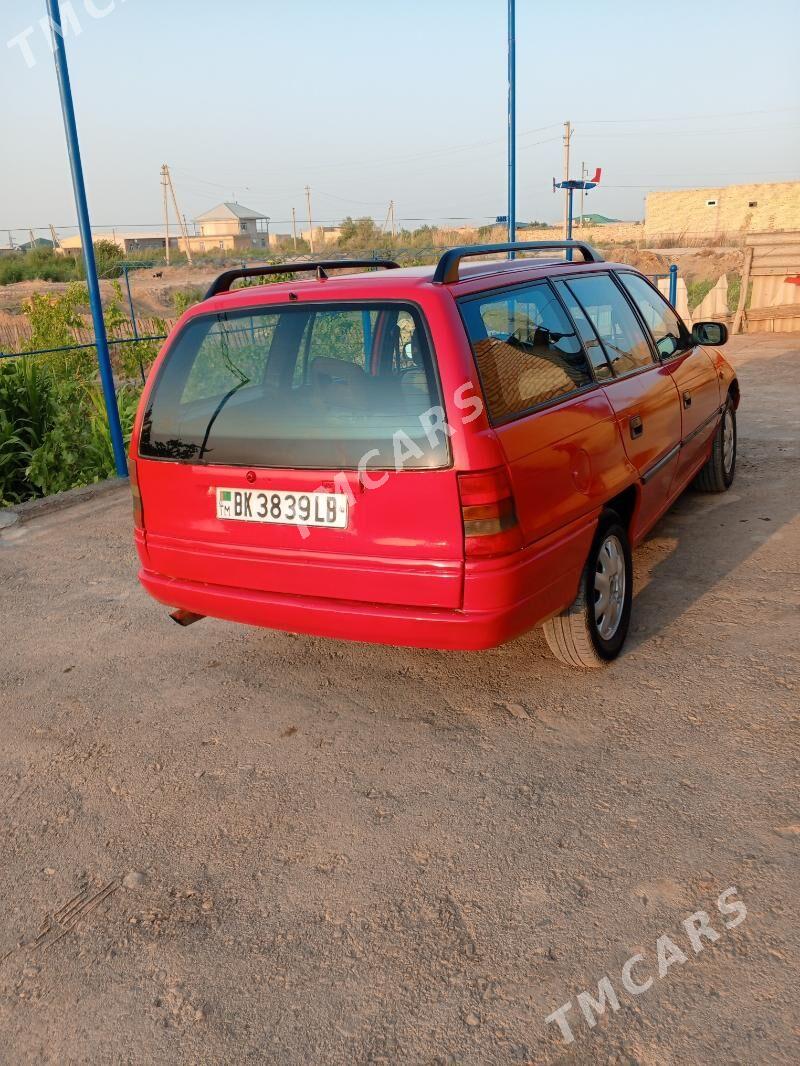 Opel Astra 1997 - 40 000 TMT - Çärjew - img 4
