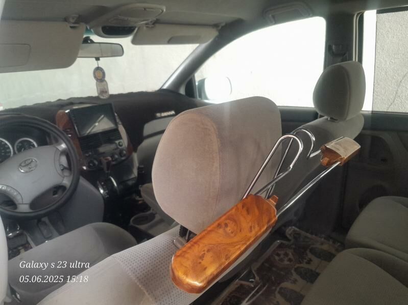 Toyota Sienna 2004 - 180 000 TMT - Дашогуз - img 9