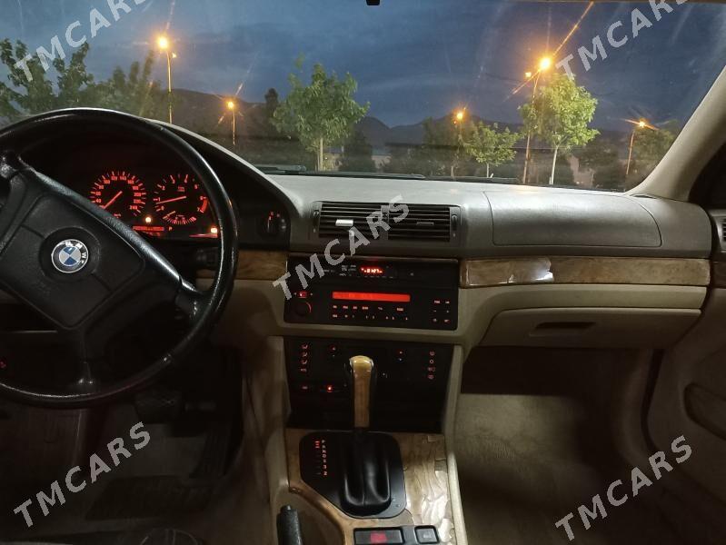 BMW E39 1997 - 87 000 TMT - Балканабат - img 4