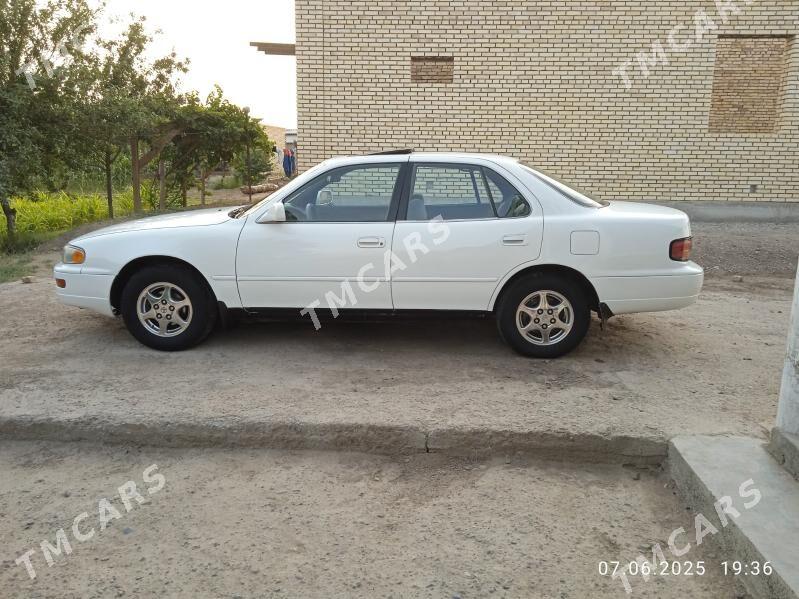 Toyota Camry 1994 - 90 000 TMT - Sakarçäge - img 4
