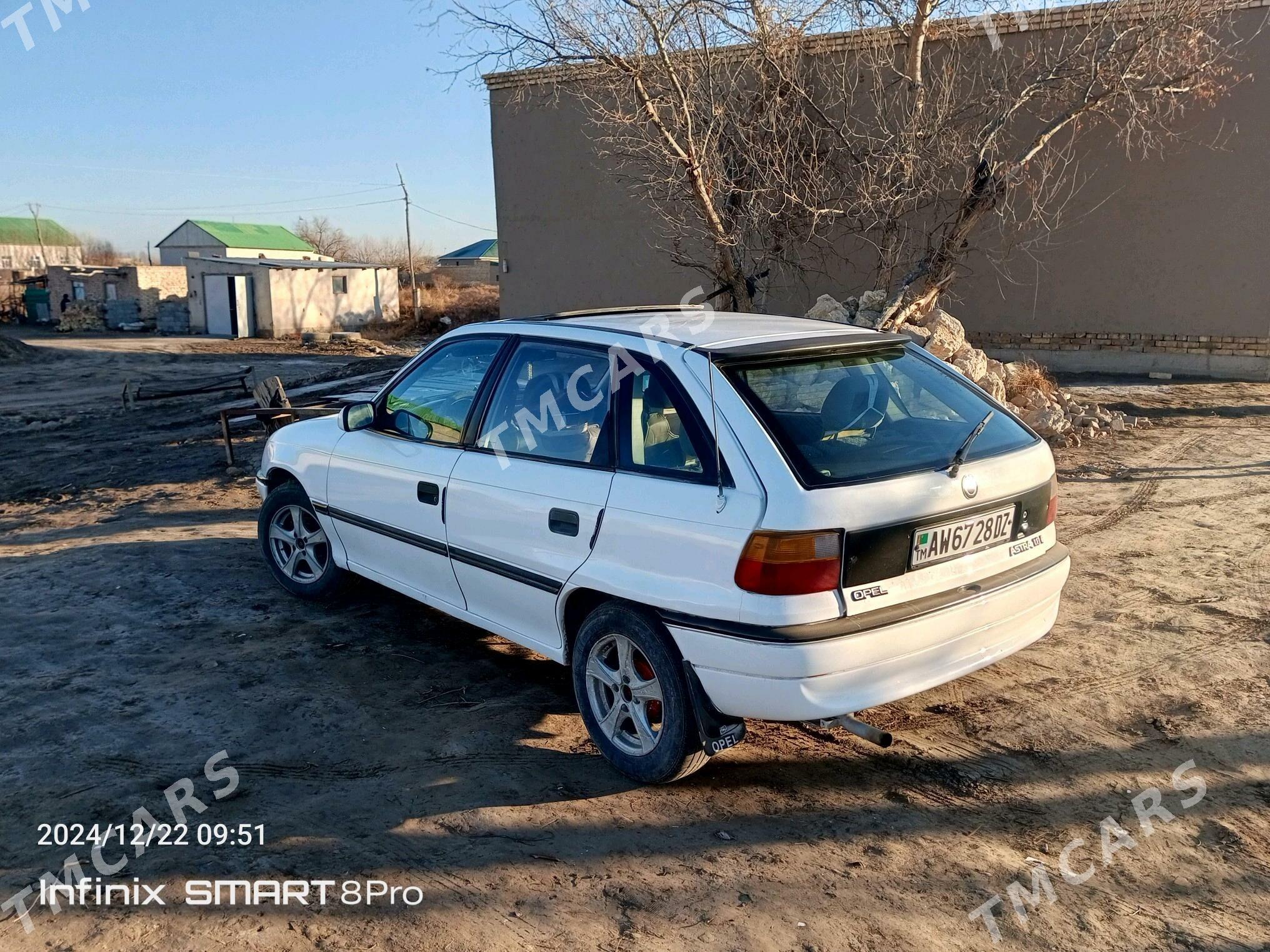 Opel Astra 1993 - 35 000 TMT - Köneürgenç - img 3