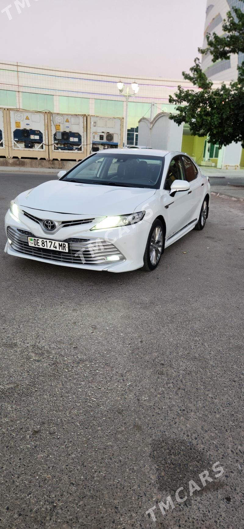 Toyota Camry 2018 - 255 000 TMT - Mary - img 4