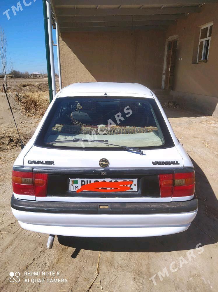 Opel Vectra 1995 - 27 000 TMT - Gubadag - img 3