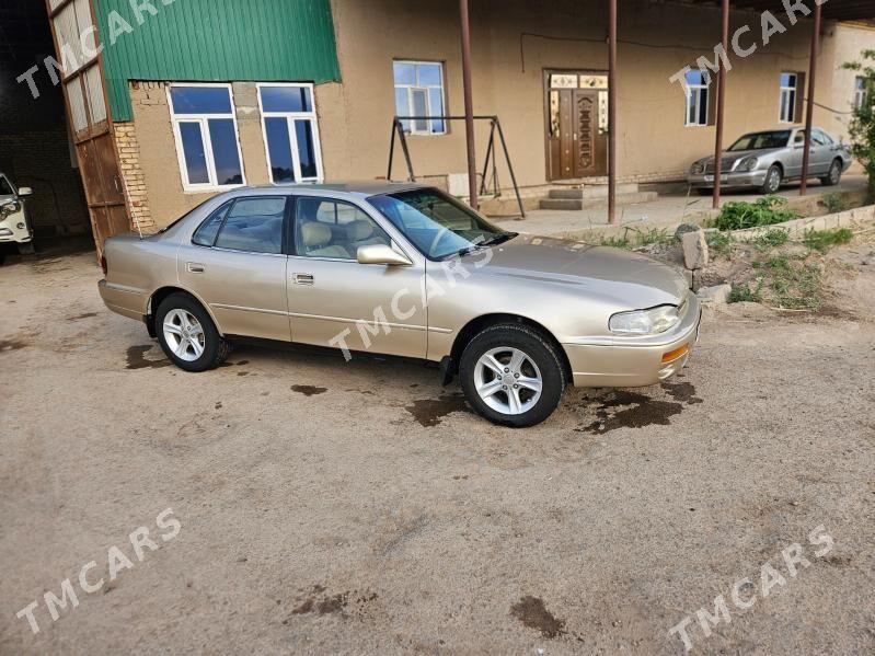 Toyota Camry 1996 - 78 000 TMT - Кёнеургенч - img 3