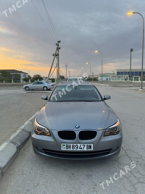 BMW E60 2004 - 175 000 TMT - Балканабат - img 7