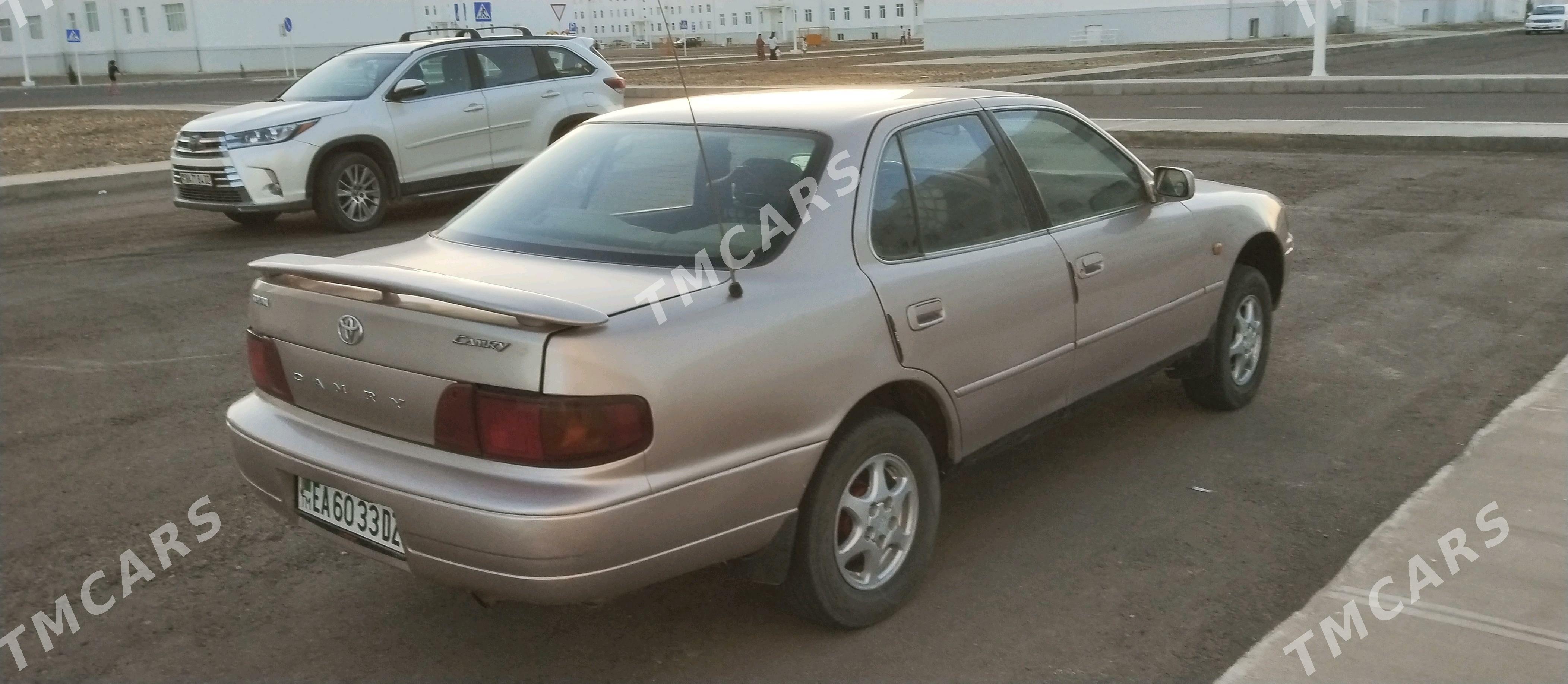 Toyota Camry 1994 - 70 000 TMT - Türkmenbaşy etr. - img 2